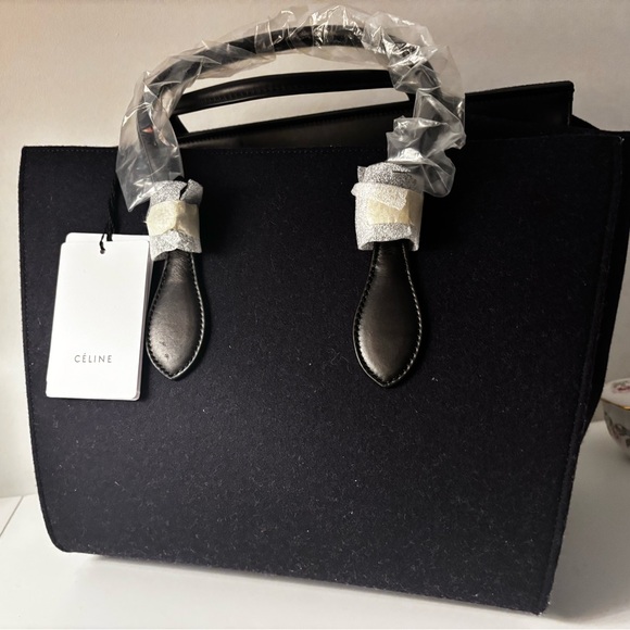 Celine Black and Navy wool and leather Bag - Picture 8 of 14